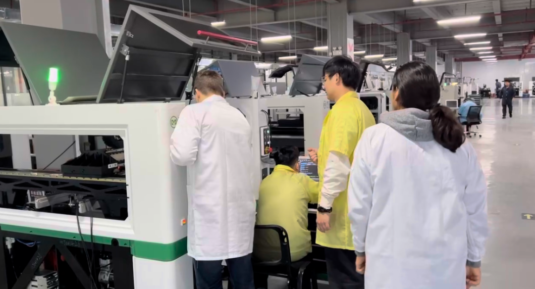 俄罗斯客商到访木几智能，共启合作新篇