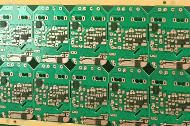 木几智能smt贴片机实贴比进口机快近30%，轻松精准贴装